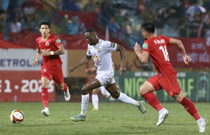 Soi kèo Công An Hà Nội vs Hồng Lĩnh Hà Tĩnh 19:15 09/05 2 Soi kèo Công An Hà Nội vs Hồng Lĩnh Hà Tĩnh chuẩn thắng